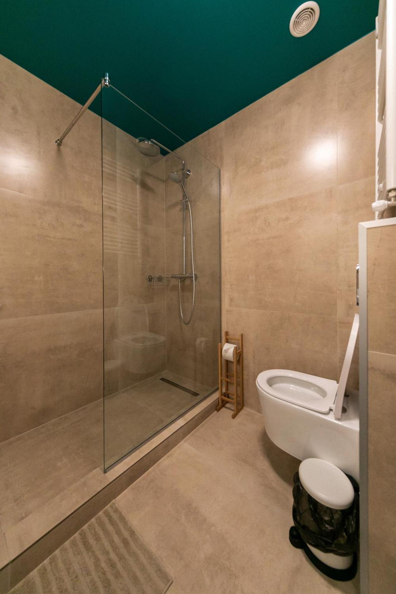 Blue Shadow - Moxa Home - New Building Bucharest Luaran gambar