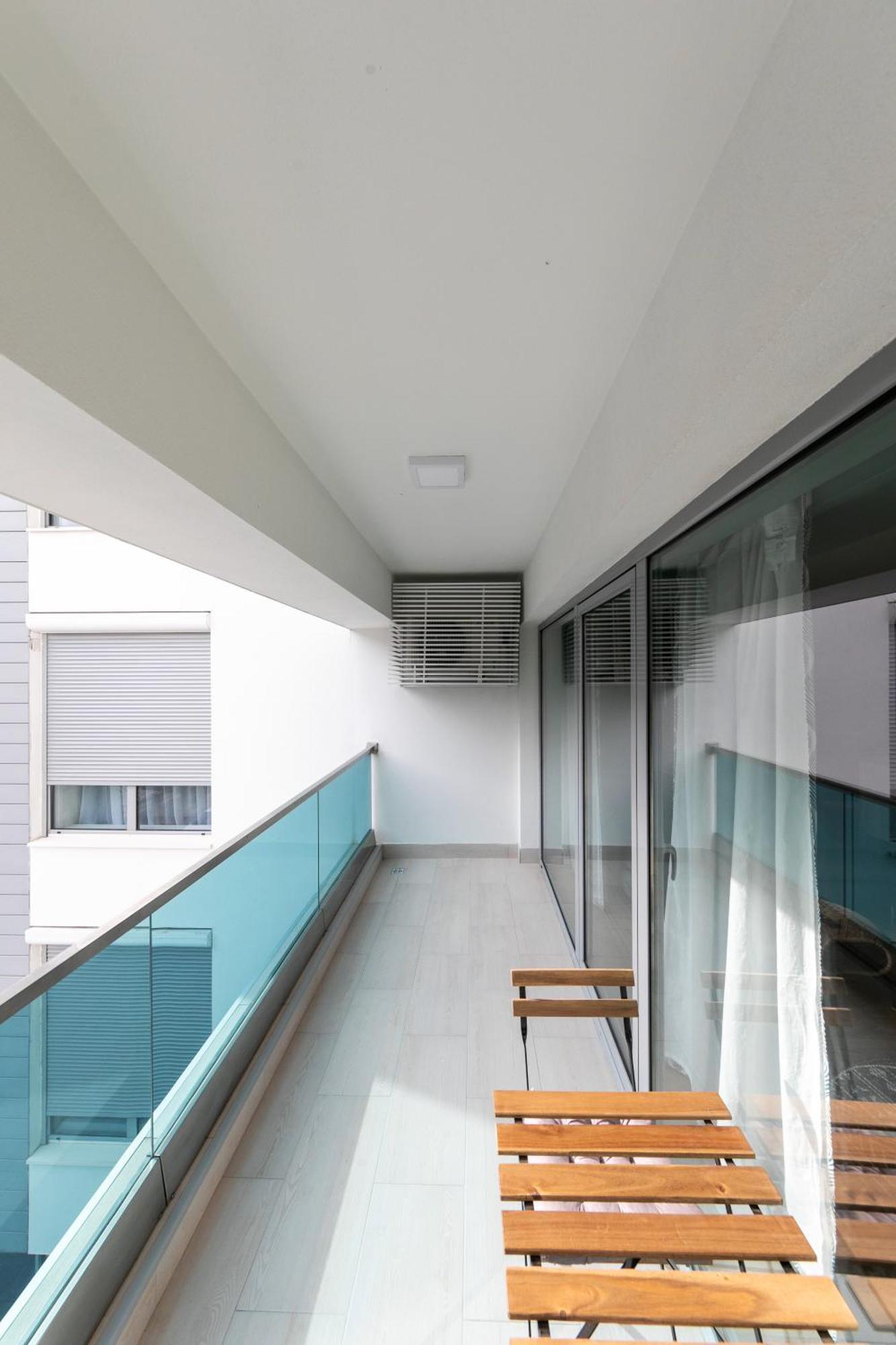 Blue Shadow - Moxa Home - New Building Bucharest Luaran gambar